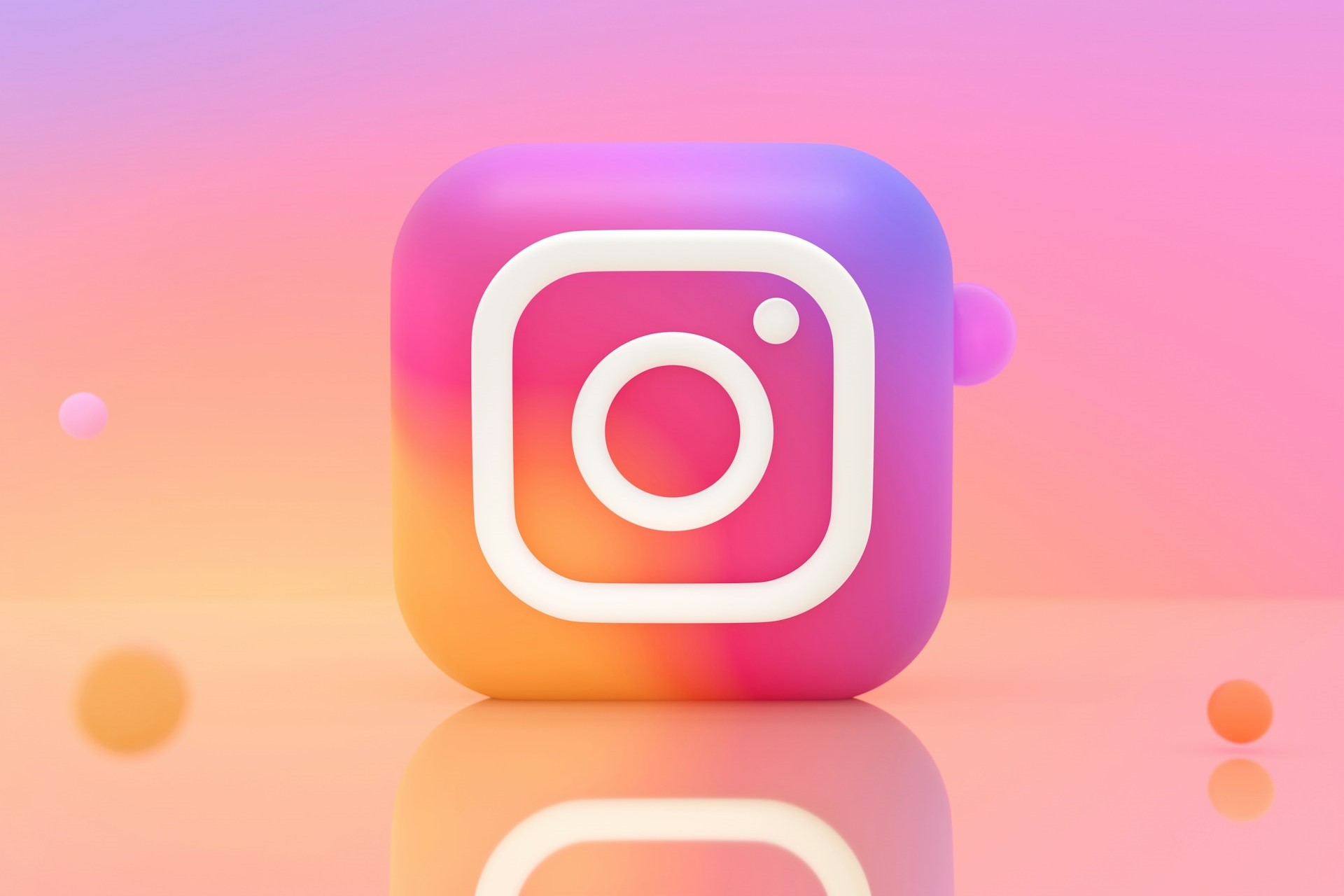 Maximizing Story Saving on Instagram